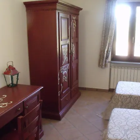 Agroturismo Podere Montese *